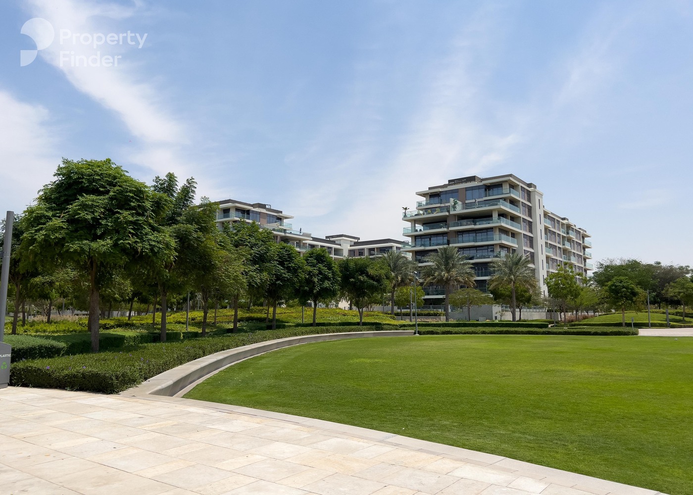 1BR Luxury Apartment | High Floor | Skyline View